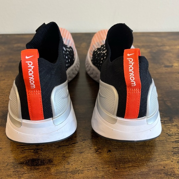 Nike React Phantom Run Flyknit 2 Men's Running Shoes - Picture 14 of 16